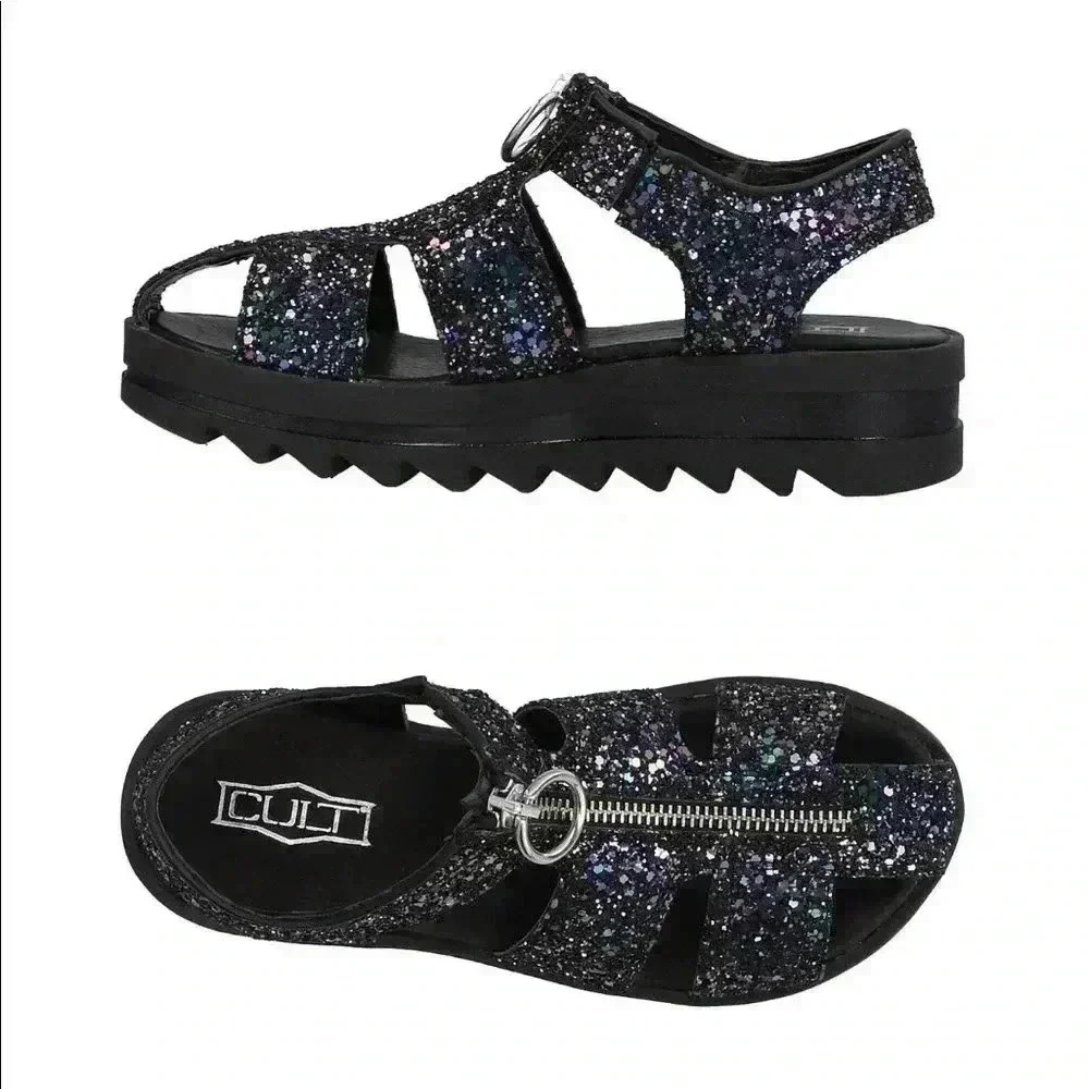 CULT Glitter sandals. New in box. 40 9